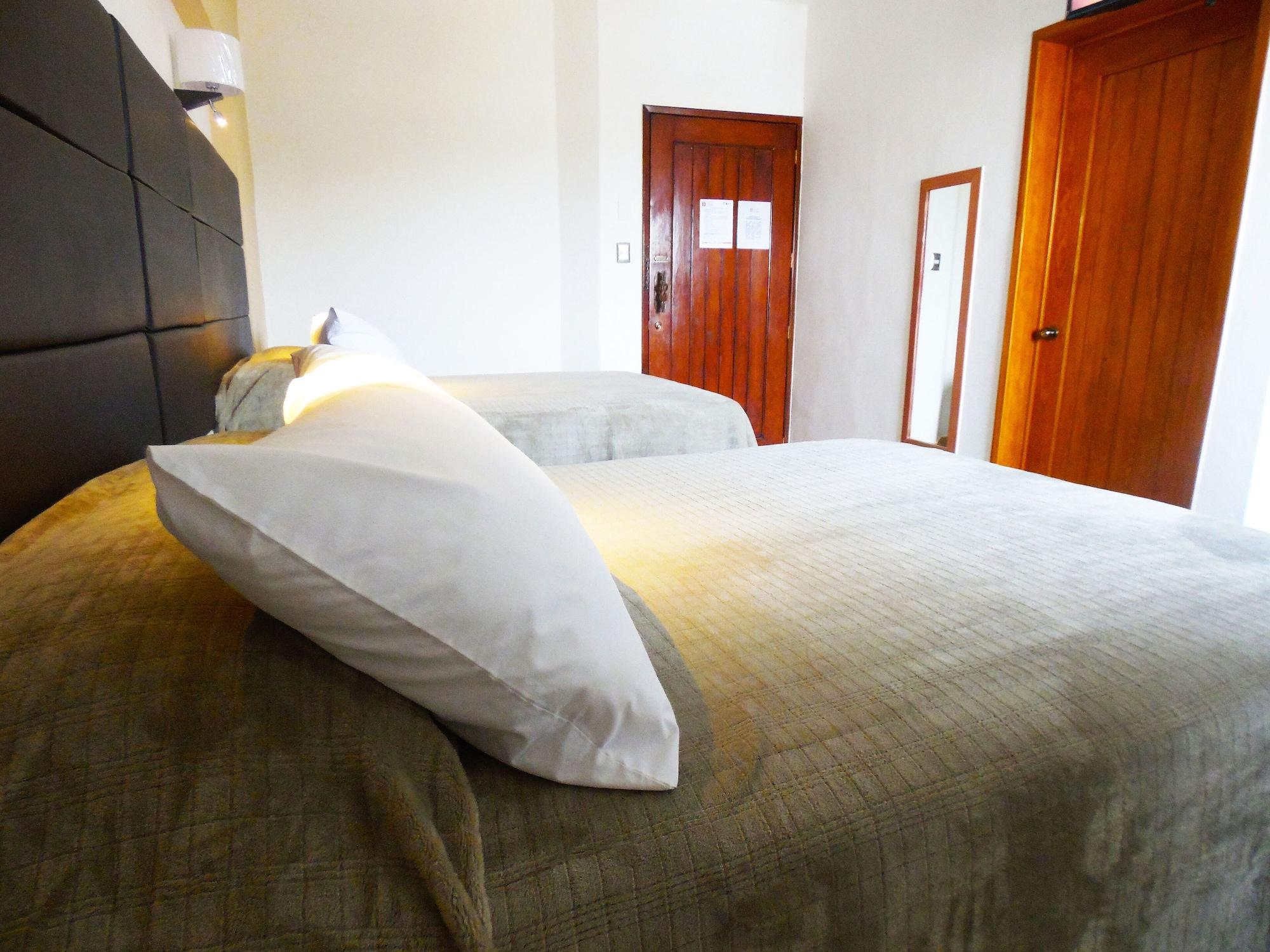 דולורס אידאלגו Hotel El Relicario מראה חיצוני תמונה