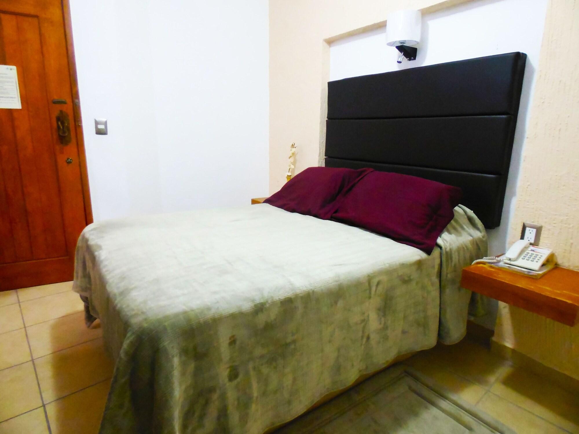 דולורס אידאלגו Hotel El Relicario מראה חיצוני תמונה