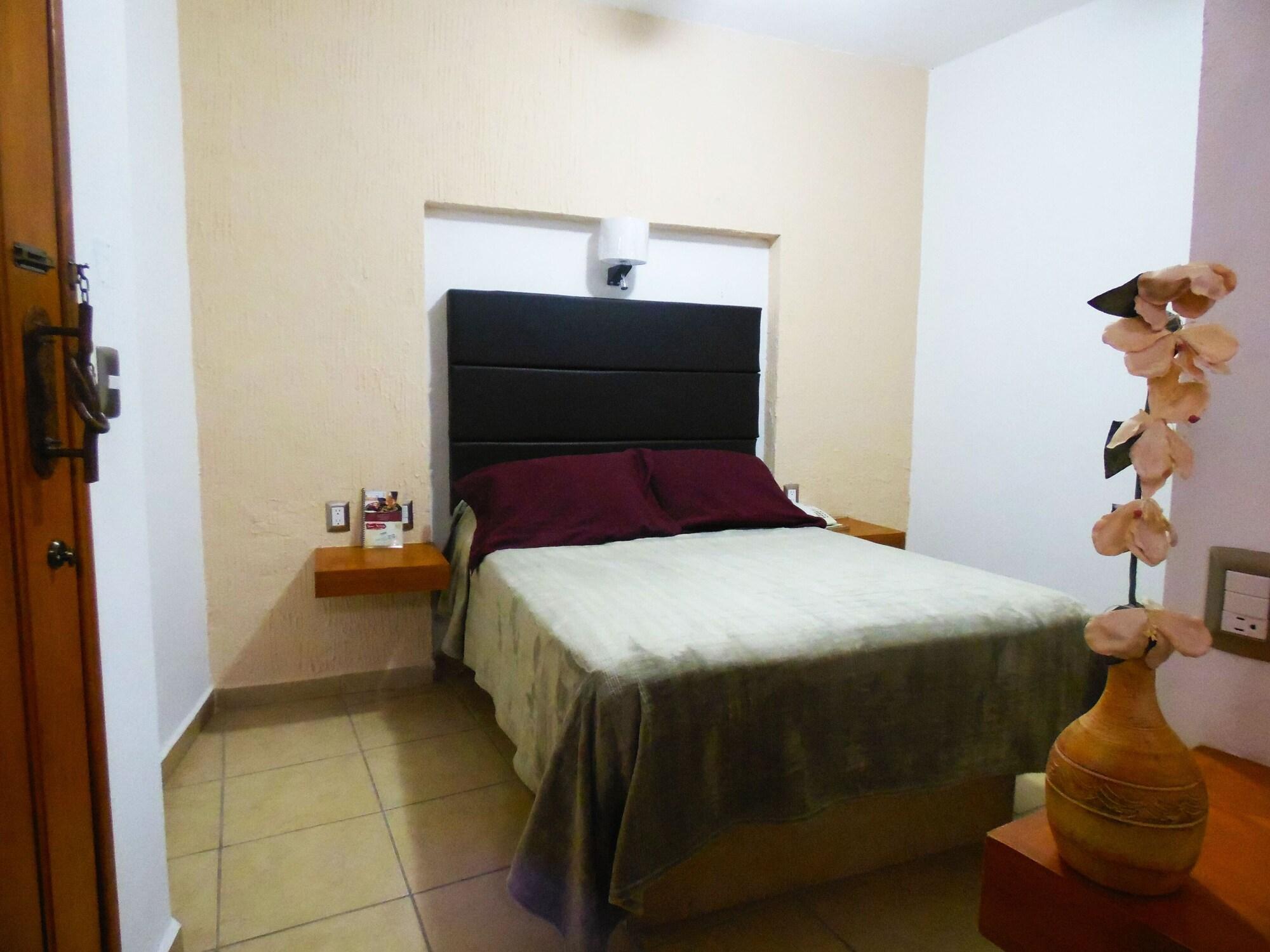 דולורס אידאלגו Hotel El Relicario מראה חיצוני תמונה