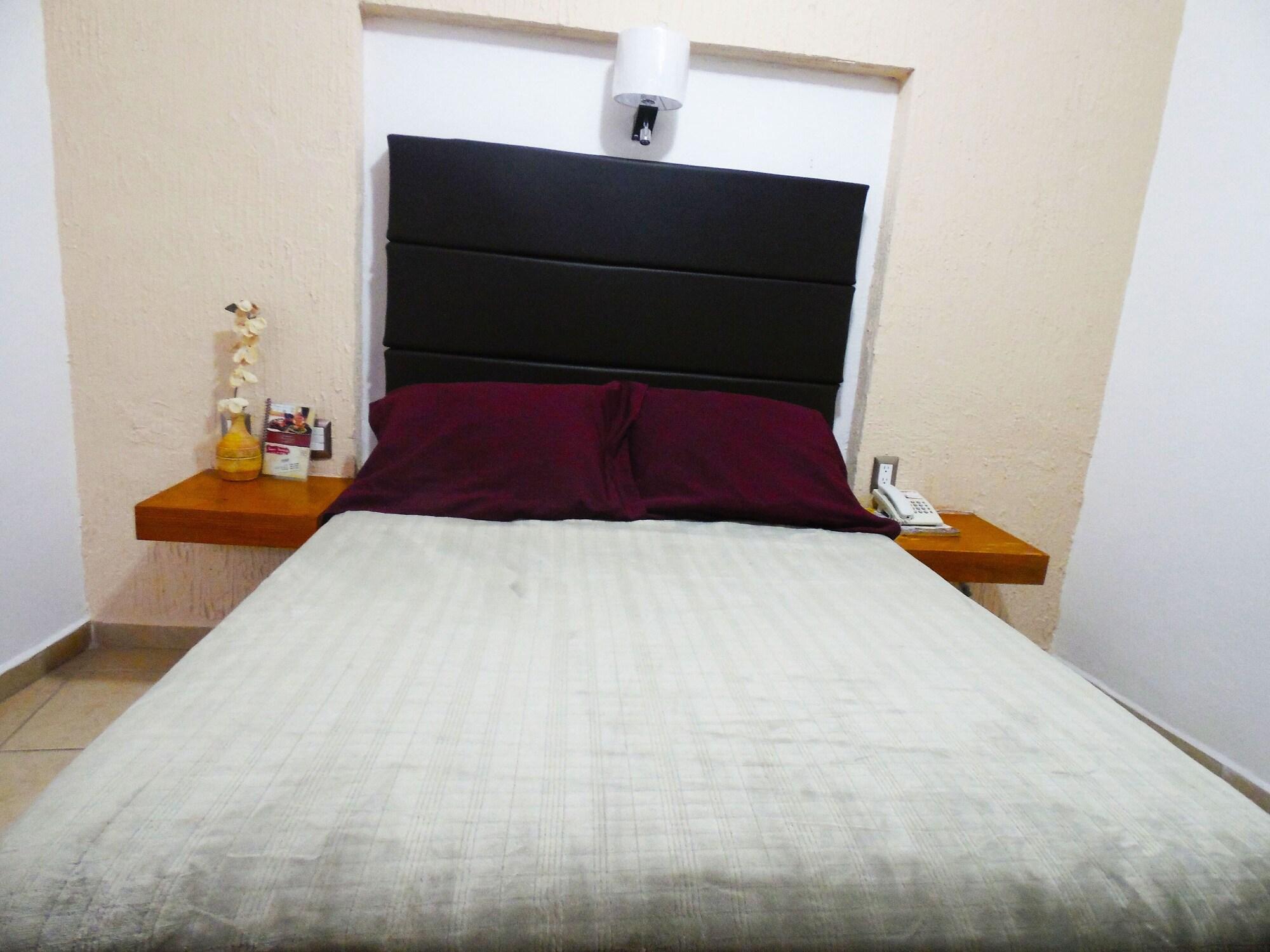 דולורס אידאלגו Hotel El Relicario מראה חיצוני תמונה