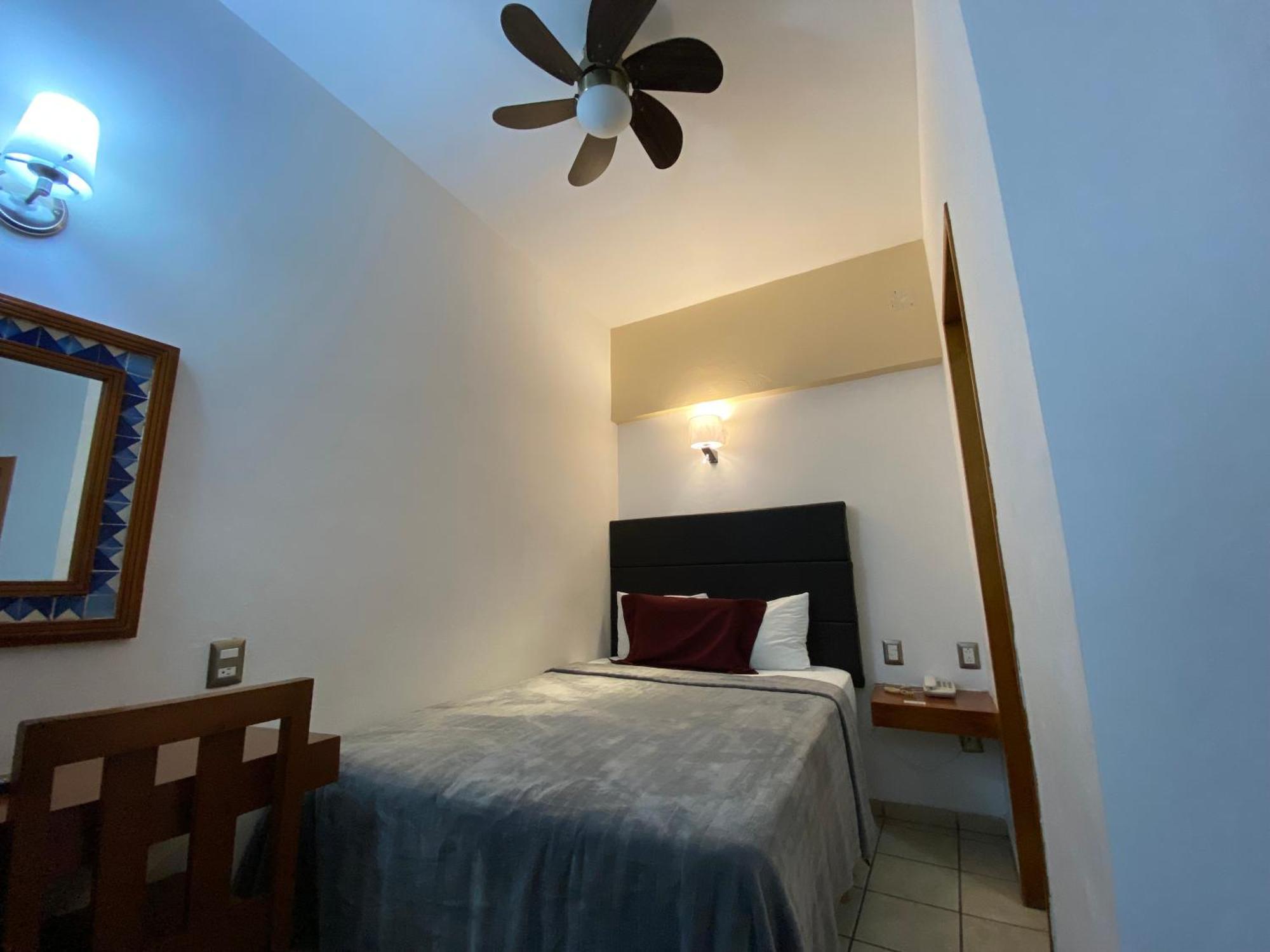 דולורס אידאלגו Hotel El Relicario מראה חיצוני תמונה